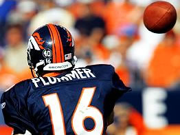 Jake Plummer announced his retirement on Sunday after a 10-year NFL career.
