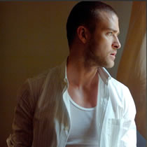 Superstar singer/boy-bander Justin Timberlake has been cast to star in Mike Myers' new movie, The Love Guru.