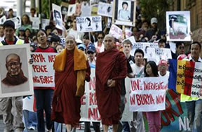 The last remaining leaders of the recent pro-democracy protests were rounded up and arrested by Burma's military rulers.
